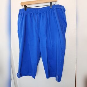 Catherines Blue Capris Lightweight Comfort Everyday Fit
